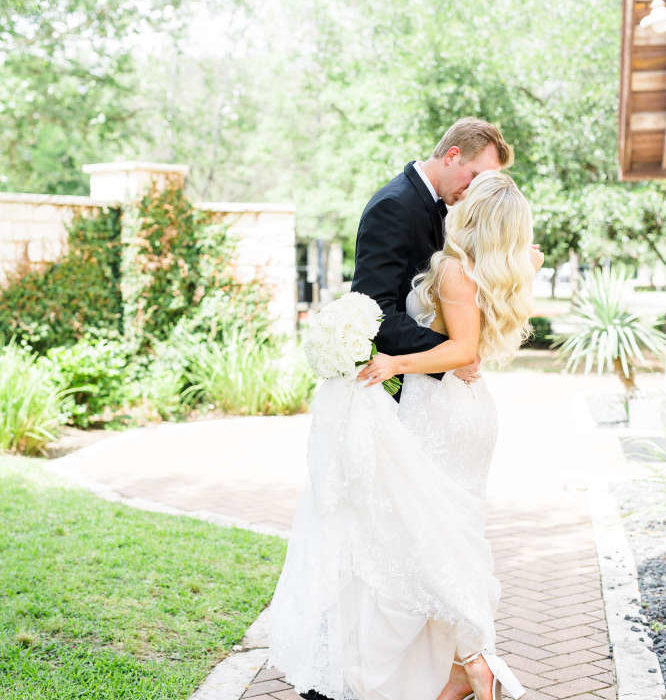 A Classic Beauty of a Wedding Brodie Homestead Vintage Lace