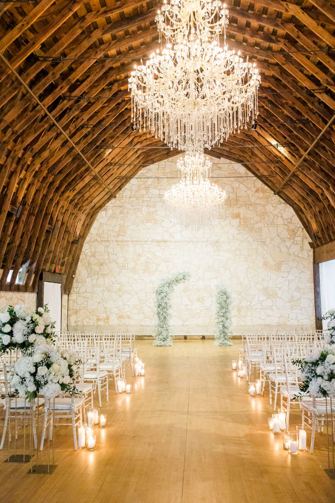 A Classic Beauty of a Wedding Brodie Homestead Vintage Lace